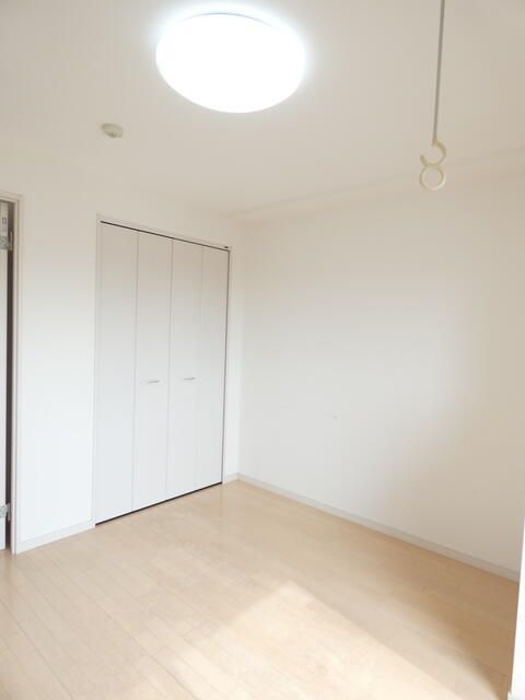 ��ʌ��������܎s�Y�a���ՂQ���ڂ̃}���V�����̂��̑������E�X�y�[�X