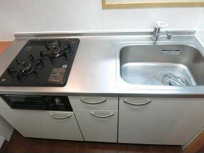 ��ʌ��z�J�s�퐶���̃}���V�����̃L�b�`��