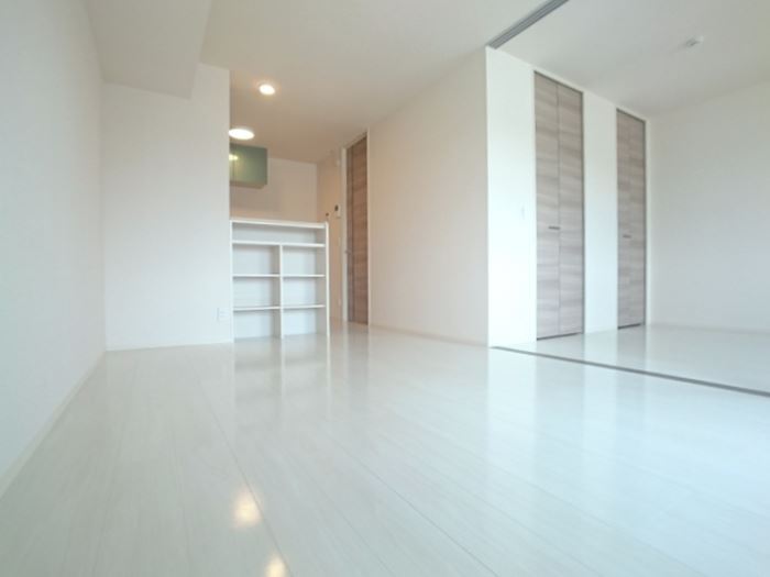 ��ʌ��z�J�s�����S���ڂ̃A�p�[�g�̋��ԁE���r���O