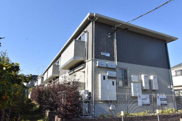 ��ʌ��������܎s�΋�厚�O���̃A�p�[�g�̌����O��