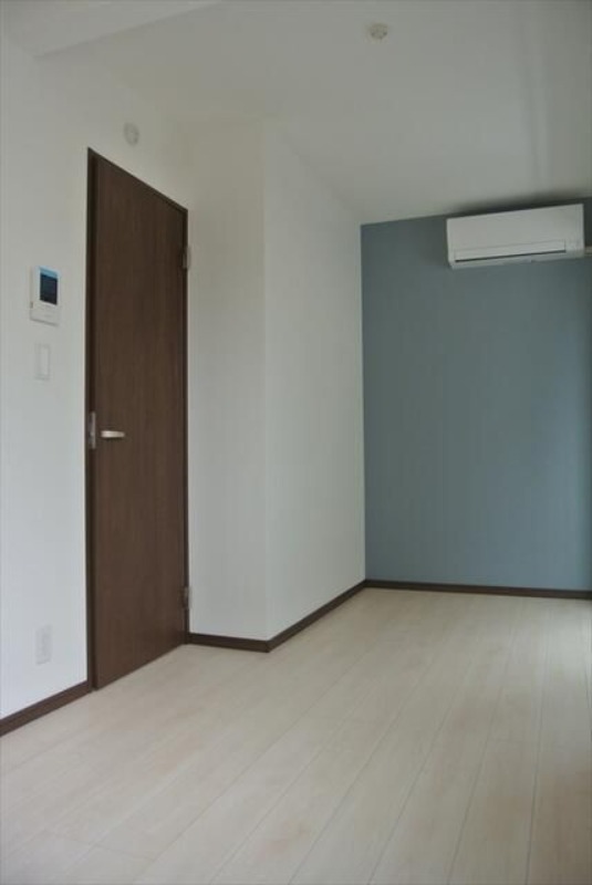 ��ʌ��������܎s�Y�a�挳���P���ڂ̃A�p�[�g�̋��ԁE���r���O