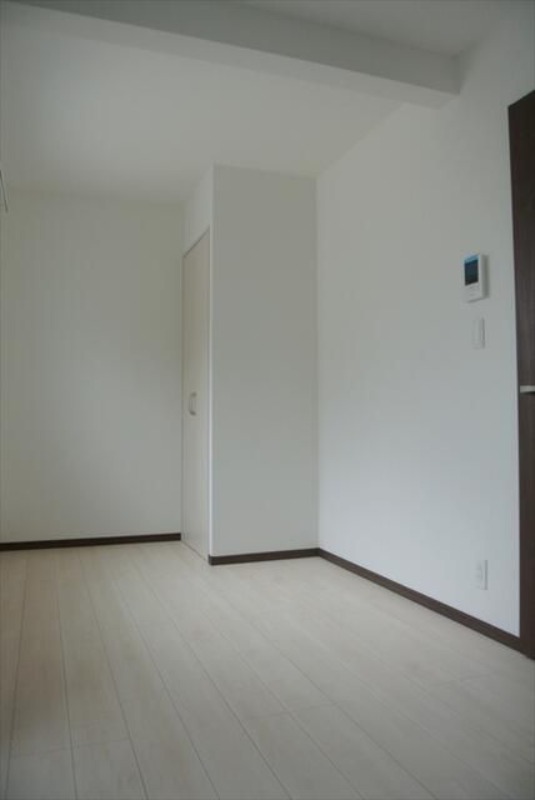 ��ʌ��������܎s�Y�a�挳���P���ڂ̃A�p�[�g�̋��ԁE���r���O