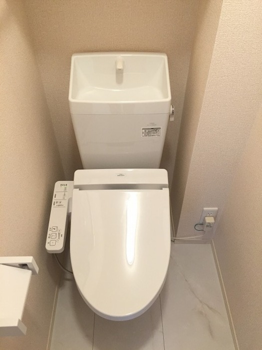 ��ʌ��������܎s�΋�厚�O���̃A�p�[�g�̃g�C��