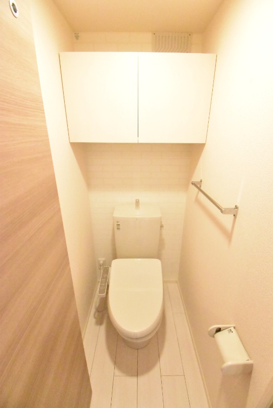 ��ʌ��z�J�s���C�N�^�E���U���ڂ̃A�p�[�g�̃g�C��