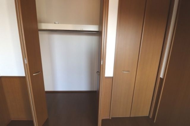 ��ʌ��������܎s�΋��Ԗ؂R���ڂ̃A�p�[�g�̎��[