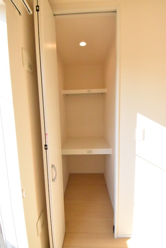 ��ʌ�����s�����J�{���S���ڂ̃A�p�[�g�̎��[