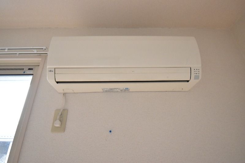 ��ʌ�����s�厚�ΐ_�̃A�p�[�g�̂��̑��ݔ�