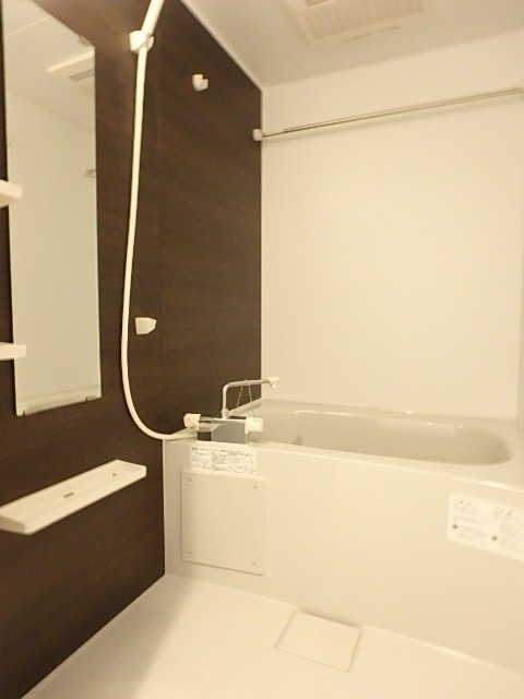 ��ʌ��������܎s�k��y�C���P���ڂ̃}���V�����̃o�X