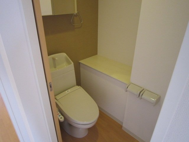 ��ʌ��z�J�s�쒬�Q���ڂ̃A�p�[�g�̃g�C��