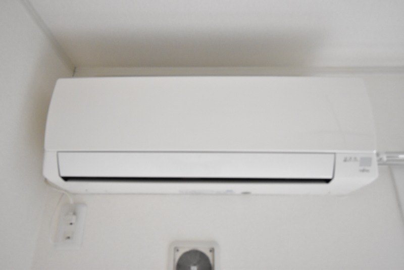 ��ʌ��������܎s�΋�厚���̃A�p�[�g�̂��̑��ݔ�