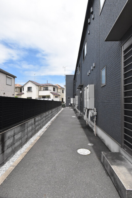 ��ʌ��������܎s�΋�厚���̃A�p�[�g�̃G���g�����X