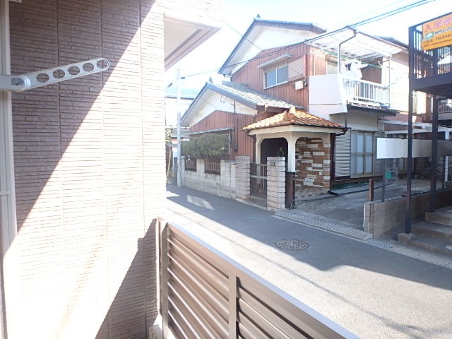 ��ʌ��������܎s�k����i���Q���ڂ̃}���V�����̃o���R�j�[