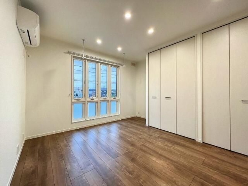 ��ʌ��������܎s��{����ؒ��S���ڂ̃A�p�[�g�̂��̑������E�X�y�[�X