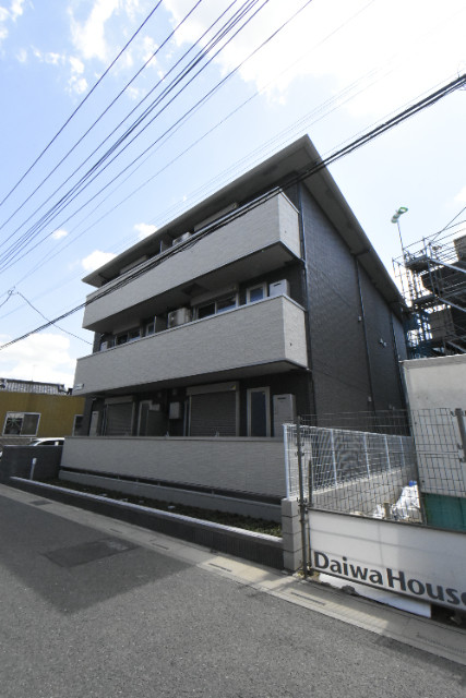 ��ʌ��������܎s��΋�{���R���ڂ̃A�p�[�g�̌����O��