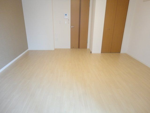 ��ʌ�����s�씵���J�T���ڂ̃A�p�[�g�̂��̑������E�X�y�[�X