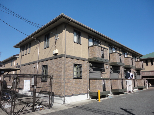 ��ʌ��������܎s�k��ޗǒ�13-4�̃A�p�[�g�̌����O��