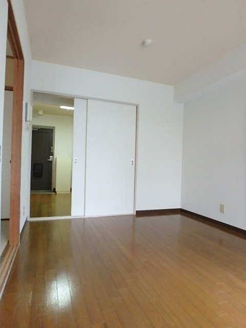 ��ʌ��������܎s��{����\���P���ڂ̃}���V�����̂��̑������E�X�y�[�X