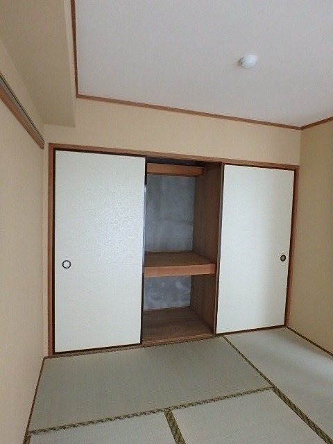 ��ʌ��������܎s��{����\���P���ڂ̃}���V�����̎��[