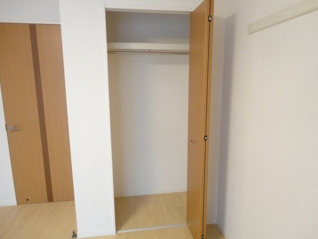 ��ʌ�����s�씵���J�T���ڂ̃A�p�[�g�̎��[