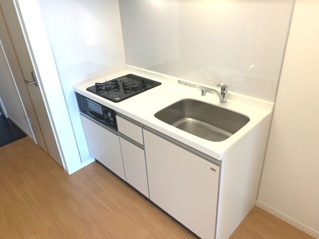 ��ʌ��z�J�s�ԎR�{���̃}���V�����̃L�b�`��