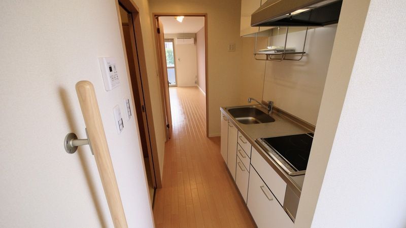 ��ʌ��������܎s��{���Ԓ��P���ڂ̃A�p�[�g�̃L�b�`��