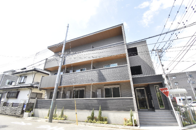 ��ʌ��������܎s������㗎���X���ڂ̃A�p�[�g�̌����O��