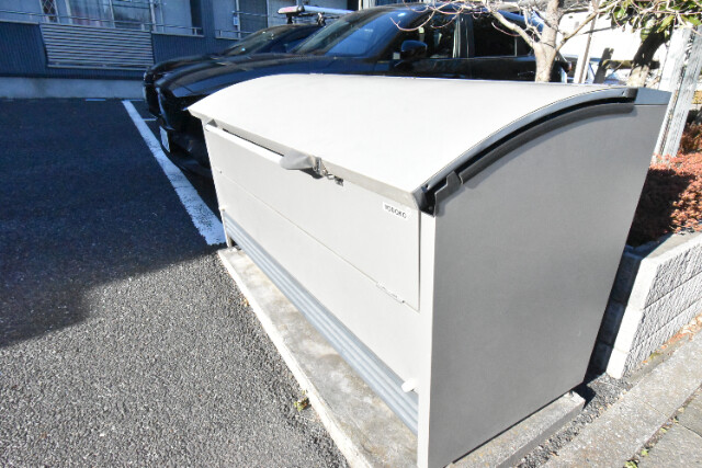 ��ʌ�����s�˒˂R���ڂ̃A�p�[�g�̂��̑�