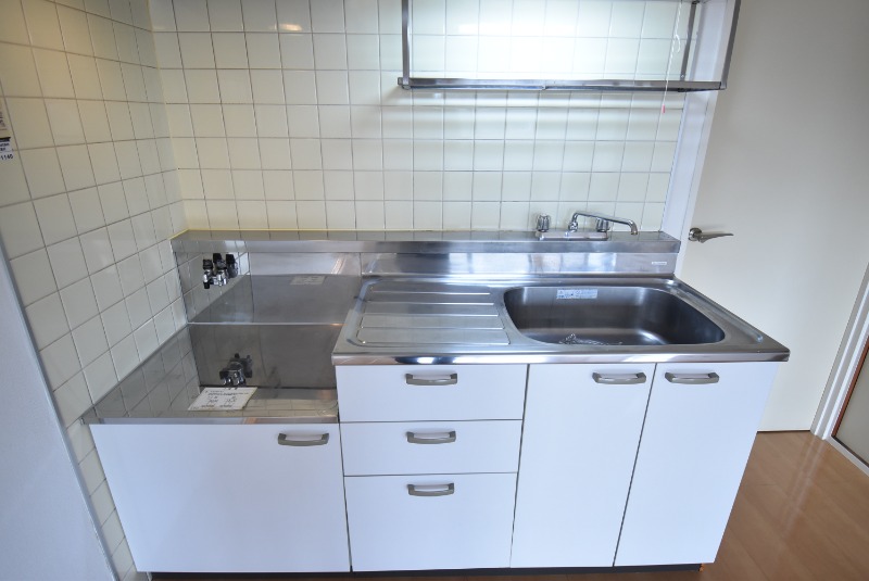 ��ʌ��z�J�s���]���Q���ڂ̃}���V�����̃L�b�`��