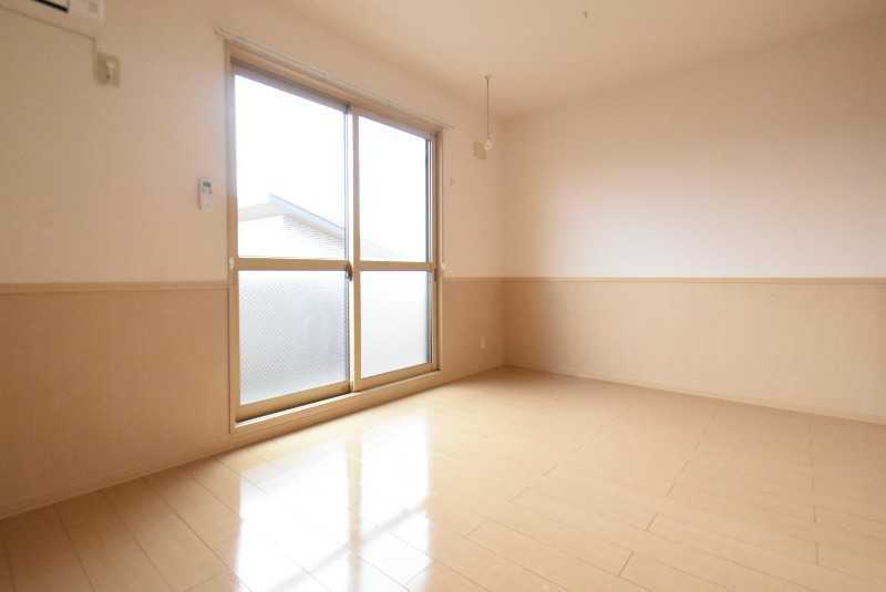 ��ʌ��������܎s�k��������Q���ڂ̃A�p�[�g�̂��̑������E�X�y�[�X