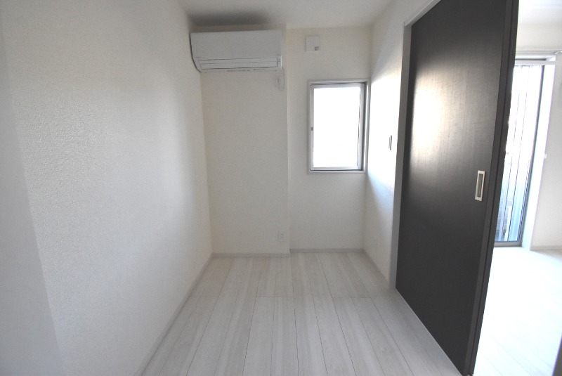 ��ʌ��z�J�s�����P���ڂ̃A�p�[�g�̂��̑������E�X�y�[�X