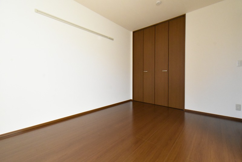 ��ʌ��������܎s�k��g�쒬�P���ڂ̃A�p�[�g�̂��̑������E�X�y�[�X