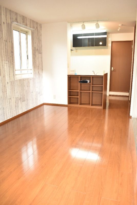 ��ʌ��������܎s�������J�W���ڂ̃A�p�[�g�̋��ԁE���r���O