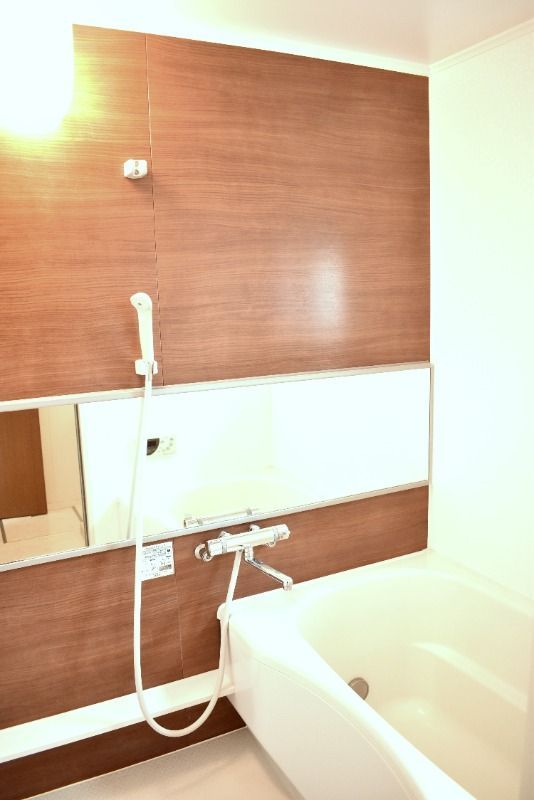 ��ʌ��������܎s�������J�W���ڂ̃A�p�[�g�̃o�X