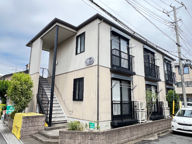 ��ʌ������s�ԌI�S���ڂ̃A�p�[�g�̌����O��