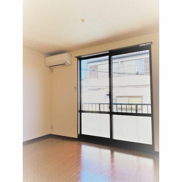 ��ʌ������s�ԌI�S���ڂ̃A�p�[�g�̂��̑������E�X�y�[�X