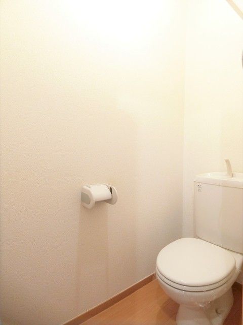 ��ʌ��������܎s�΋揼�؂R���ڂ̃A�p�[�g�̃g�C��