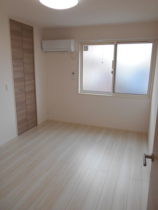 ��ʌ��z�J�s���z�J�R���ڂ̃A�p�[�g�̂��̑������E�X�y�[�X