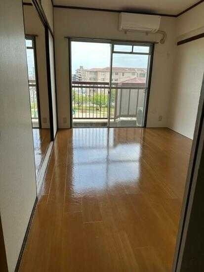 ��ʌ��������܎s�k��{�����Q���ڂ̃}���V�����̋��ԁE���r���O