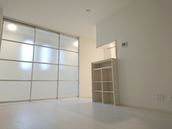 ��ʌ��z�J�s���z�J�W���ڂ̃}���V�����̋��ԁE���r���O