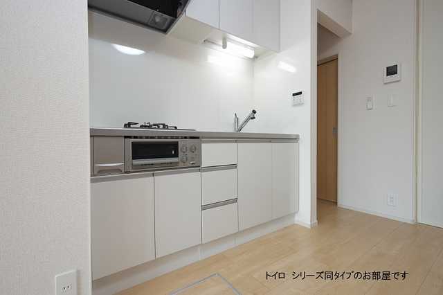 ��ʌ�����s�˒˓�S���ڂ̃A�p�[�g�̃L�b�`��