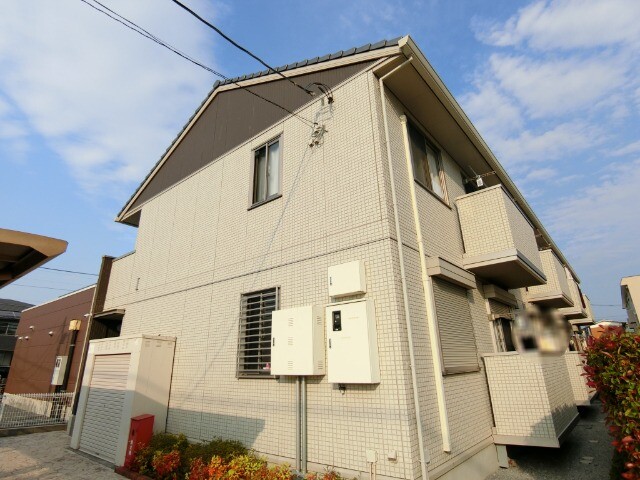 ��ʌ��z�J�s�ԎR���R����63�̃A�p�[�g�̌����O��