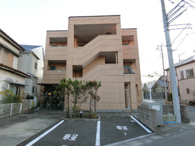 ��ʌ��z�J�s�{�{���P���ڂ̃}���V�����̌����O��