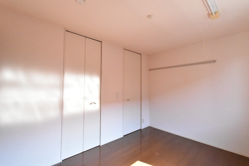 ��ʌ��z�J�s�ԎR���R���ڂ̃A�p�[�g�̂��̑�