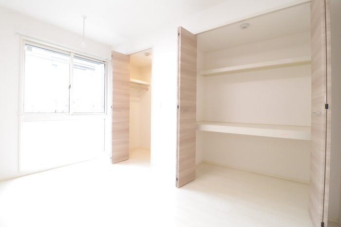 ��ʌ��z�J�s���C�N�^�E���U���ڂ̃A�p�[�g�̂��̑�