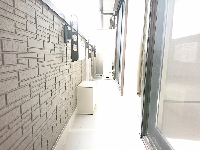 ��ʌ��z�J�s���C�N�^�E���X���ڂ̃A�p�[�g�̃o���R�j�[