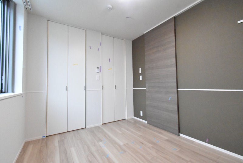 ��ʌ��z�J�s��z�J�R���ڂ̃}���V�����̂��̑������E�X�y�[�X