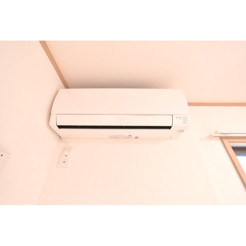 ��ʌ��������܎s�΋�厚���̃A�p�[�g�̂��̑��ݔ�