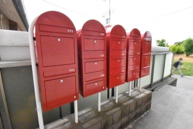 ��ʌ��������܎s�΋�厚���̃A�p�[�g�̂��̑�