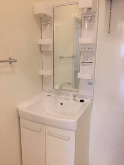 ��ʌ��������܎s����厚�w��̃A�p�[�g�̐��ʏ�