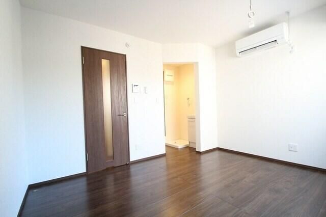 ��ʌ�����s�씵���J�T���ڂ̃A�p�[�g�̋��ԁE���r���O